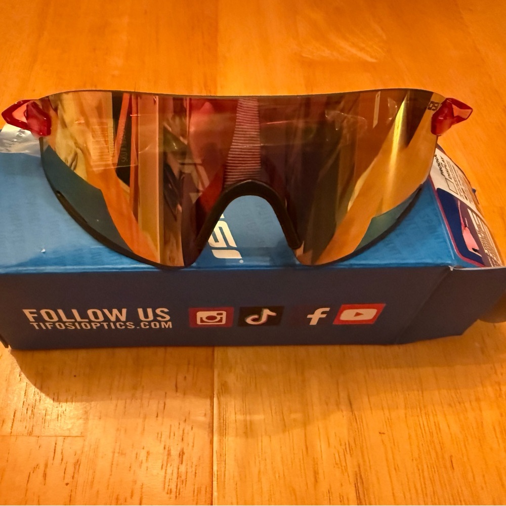 Tifosi Vogel XC Crystal Pink Frame Smoke Tint with Pink Mirror Sports Sunglasses